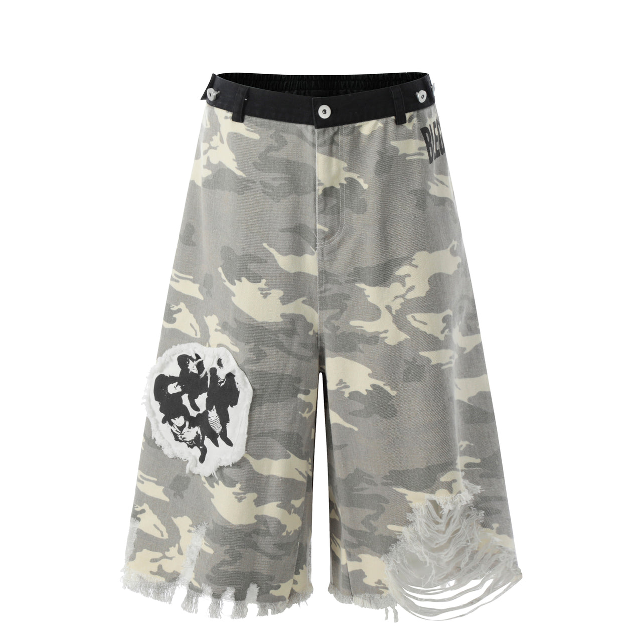 Camouflage Distressed Frayed Jorts