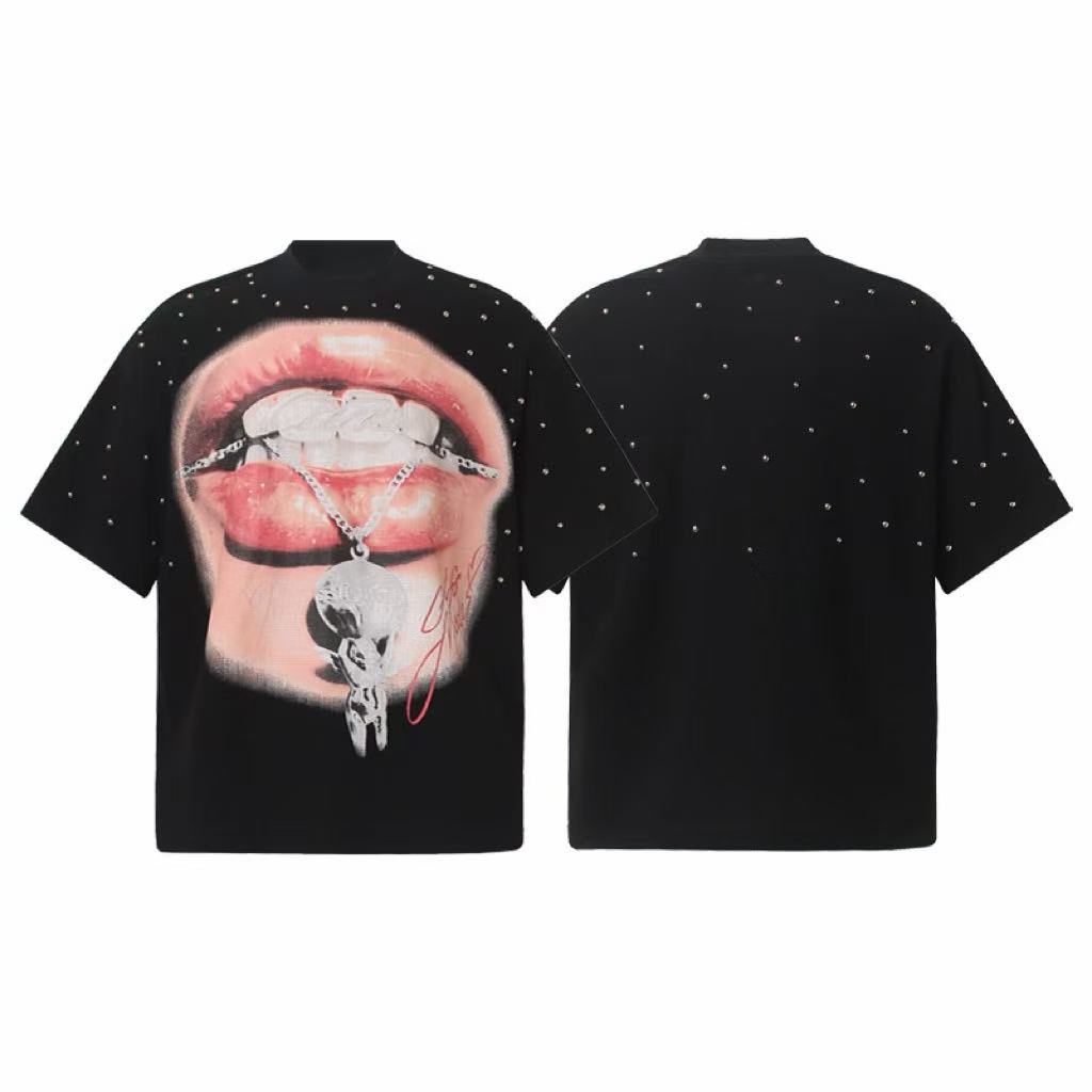 Omirad Rhinestone Lip Graphic Tee