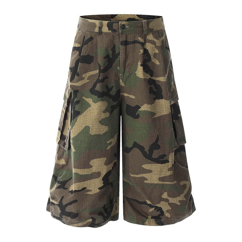 American Vintage Camouflage Cargo Shorts