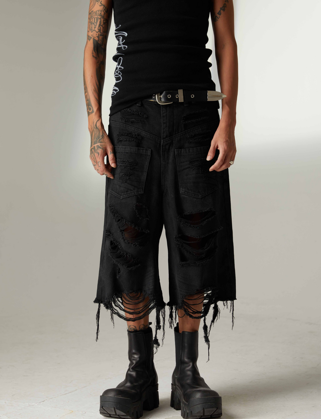 American High Street Washed Edgy Jorts