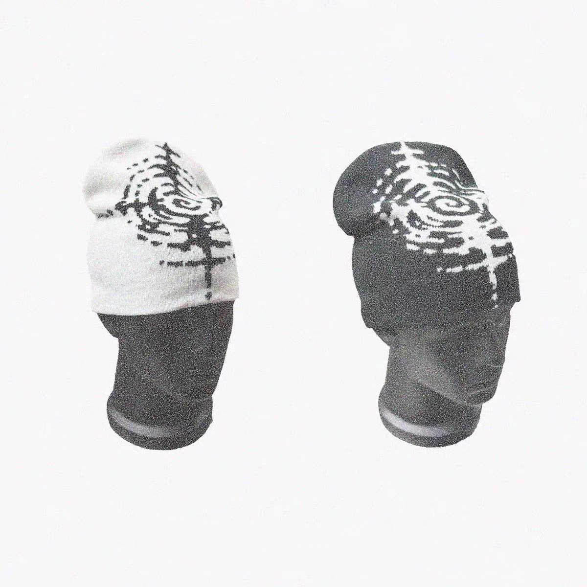 Swirl Jacquard Stretch Beanie Hat