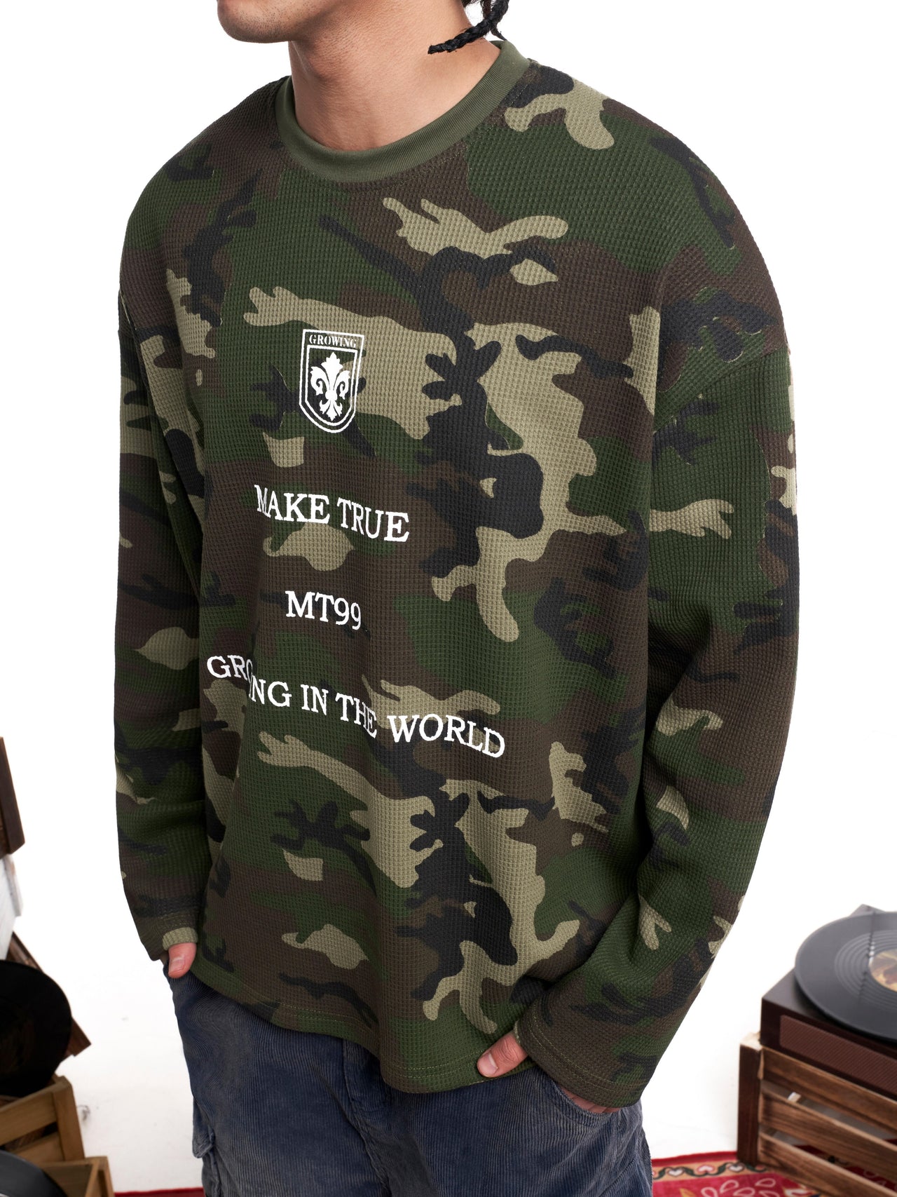 Omirad Camo Text Graphic Longsleeve